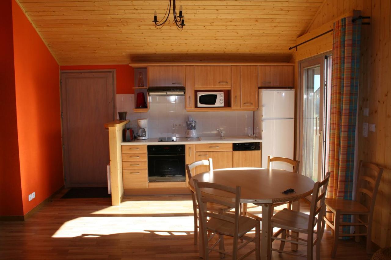 Chalets De Tremontagne 3 Etoiles Nanchez Bagian luar foto